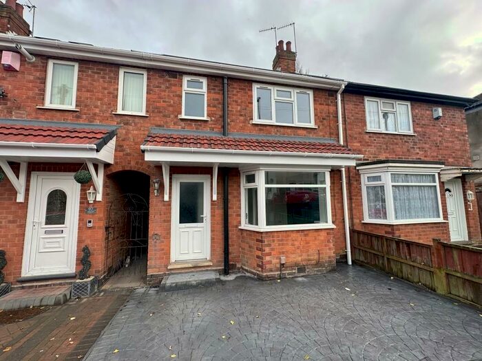 3 Bedroom Terraced House To Rent In Coles Lane, West Bromwich, West Midlands, B71