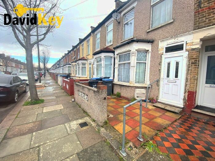 3 Bedroom Terraced House To Rent In Forest Road, London, N9