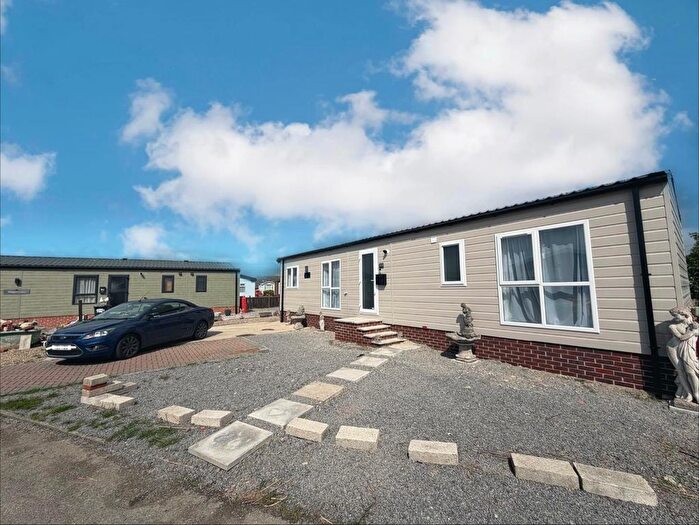 2 Bedroom Detached Bungalow For Sale In Queen Street, Seaton Carew, Hartlepool, TS25