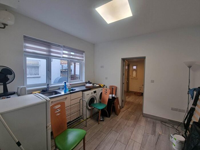 Studio To Rent In Westbury Avenue, Turnpike Lane, N22