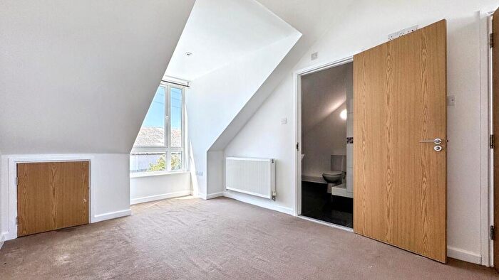 4 Bedroom House To Rent In Portview Road, Bristol, BS11