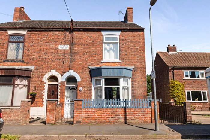 3 Bedroom Semi-Detached House For Sale In Carlton Villas, Barrow Road, New Holland, Barrow Upon Humber, DN19