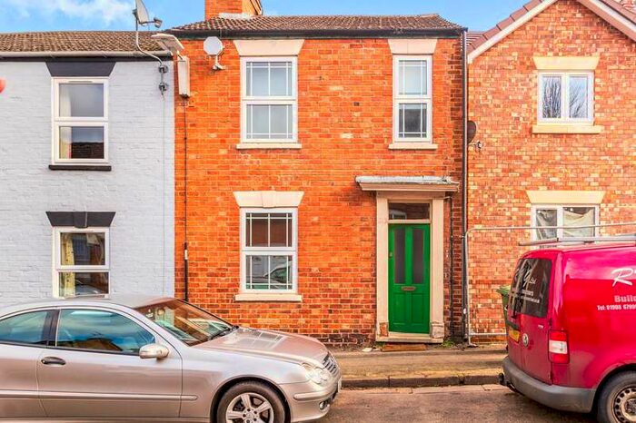 2 Bedroom Terraced House To Rent In Glyn Street, New Bradwell, MK13