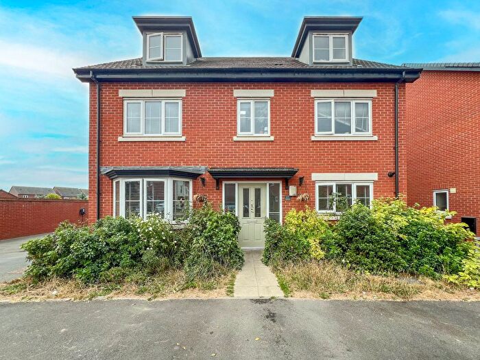 5 Bedroom Detached House For Sale In Centurion Drive, Kempsey, Worcester, Worcestershire, WR5