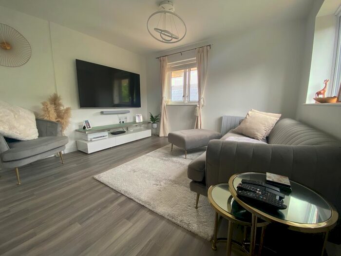 2 Bedroom Flat To Rent In Welwyn Garden City, AL7