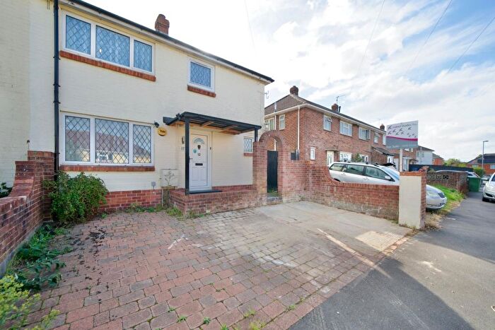 3 Bedroom Semi-Detached House For Sale In Culliford Way, Weymouth, DT3
