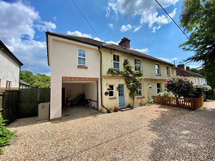 4 Bedroom Semi-Detached House For Sale In Covers Lane, Hammer, Haslemere, GU27