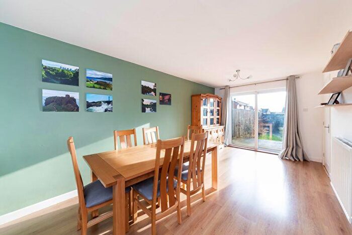 3 Bedroom Terraced House For Sale In Woodfield, Banbury, OX16