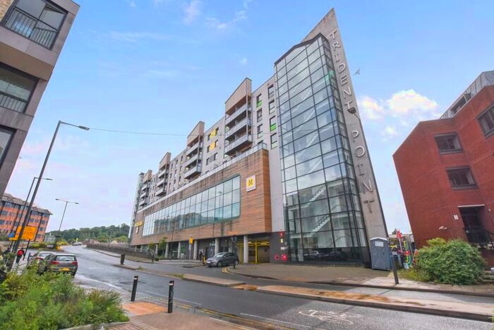 2 Bedroom Flat To Rent In Pinner Road, North Harrow, Harrow, HA1