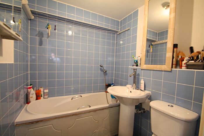 1 Bedroom Flat To Rent In Francis Road, Five Ways, Birmingham, B16