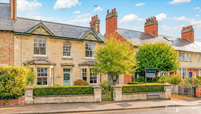 4 Bedroom Town House For Sale In Uppingham, LE15