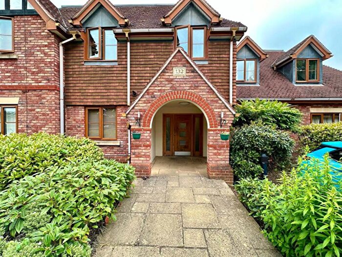 2 Bedroom Apartment To Rent In Church Road, Earley, Reading, Berkshire, RG6