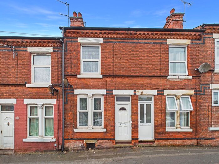 3 Bedroom Terraced House For Sale In Port Arthur Road, Sneinton, Nottingham, NG2