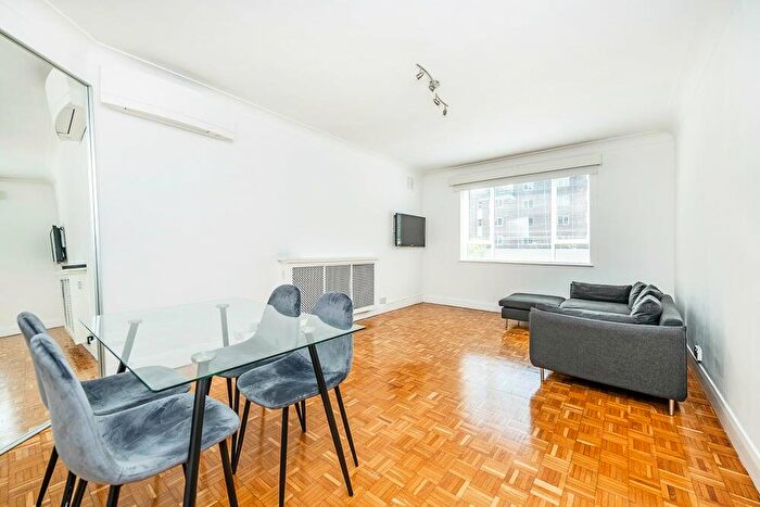 2 Bedroom Apartment To Rent In Eton Avenue, Belsize Park, NW3