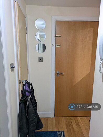 2 Bedroom Flat To Rent In Francis Street, Blackpool, FY1