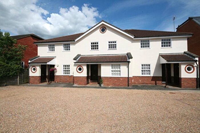 1 Bedroom Maisonette For Sale In Alyson Court, North Town Road, Maidenhead, SL6