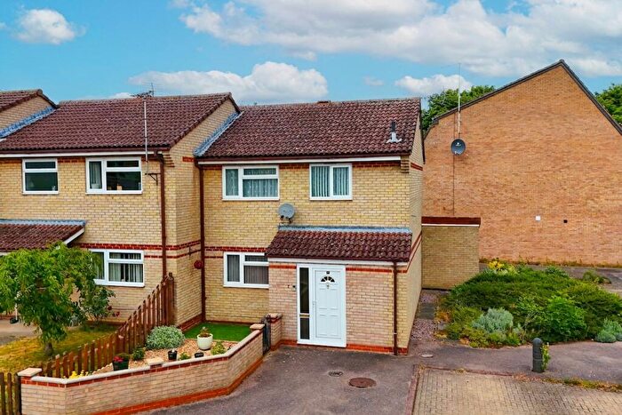3 Bedroom Terraced House For Sale In Bill Rickaby Drive, Newmarket, CB8