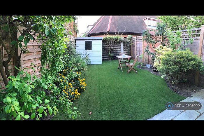 2 Bedroom Flat To Rent In Balham, London, SW12