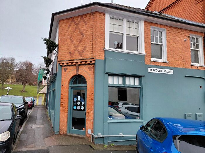 End Of Terrace House For Sale In Station Road, NN6