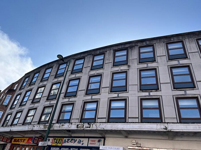 4 Bedroom Flat To Rent In St Peters Road, Bournemouth, BH1