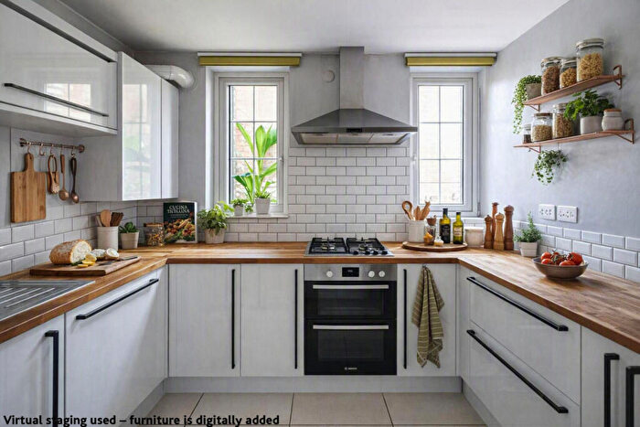 2 Bedroom Flat For Sale In Green Bank, Wapping, Wapping, London, E1W