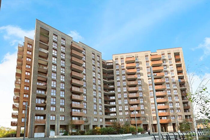 1 Bedroom Flat For Sale In Drydock Square, Barking, Essex, IG11