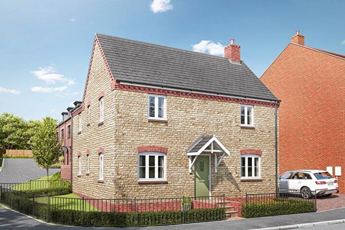 4 Bedroom Detached House For Sale In Stourhead Drive, Towcester, NN12