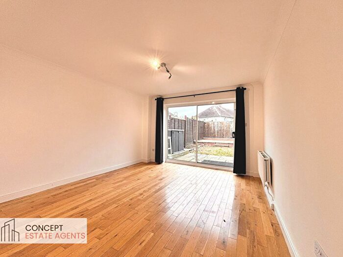 2 Bedroom Terraced House To Rent In Archdale Place, New Malden, Kingston Upon Thames, KT3