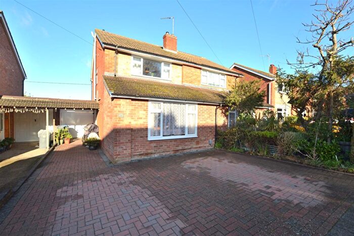 3 Bedroom Semi-Detached House For Sale In Northfield Road, Church Crookham, GU52