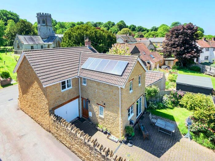 4 Bedroom Detached House For Sale In Main Street, Barrington, TA19