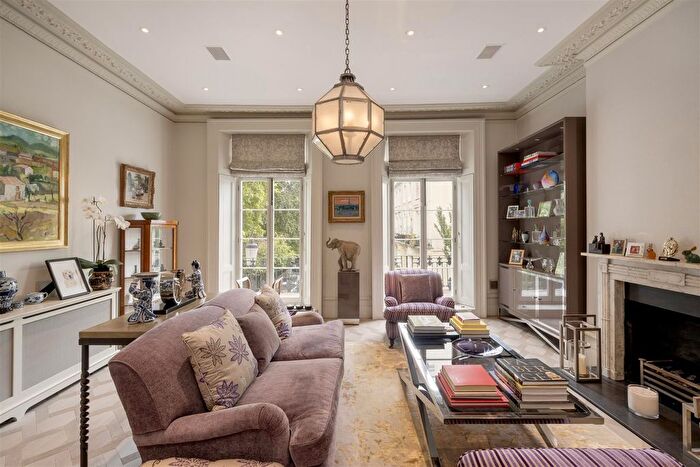 5 Bedroom Town House For Sale In Norland Square, Holland Park, W11