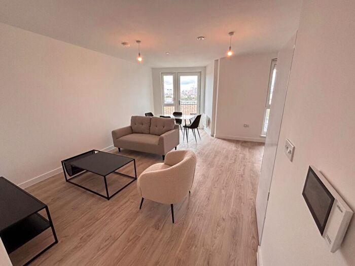 2 Bedroom Apartment To Rent In Griffiths Close, B12