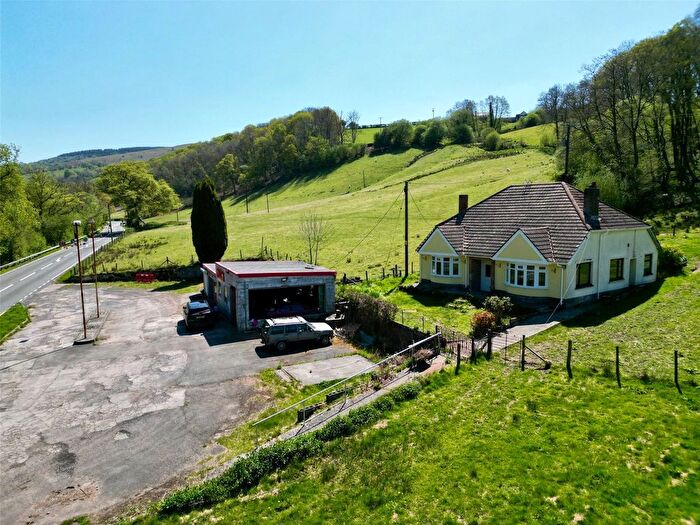 3 Bedroom Bungalow For Sale In Halfway, Llandovery, Carmarthenshire, SA20