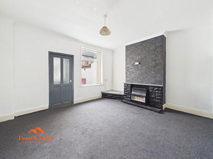 3 Bedroom Terraced House To Rent In Colbran Street, Burnley, BB10