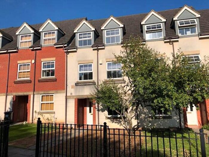 4 Bedroom House To Rent In Champs Sur Mane, Bradley Stoke, Bristol, BS32