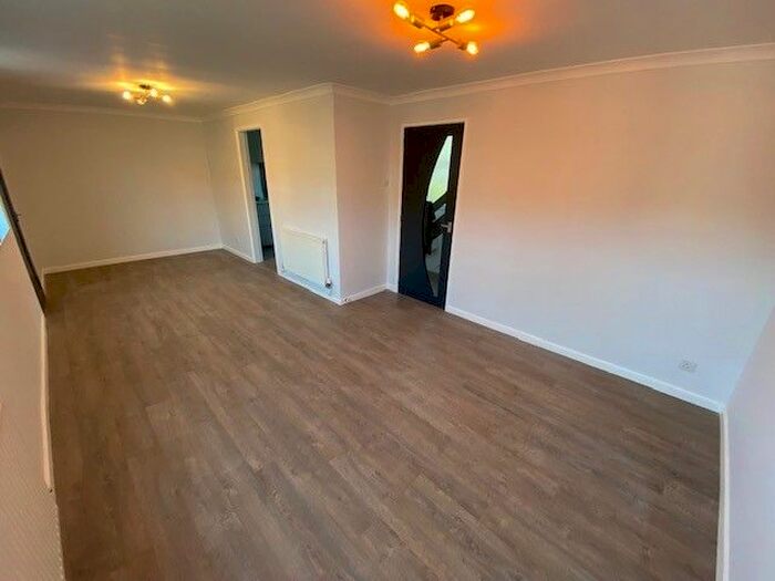 2 Bedroom Semi-Detached House To Rent In St Benedict Road, South Bank, York, YO23