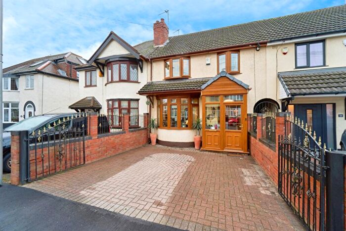 3 Bedroom Terraced House For Sale In Whitgreave Street, West Bromwich, B70