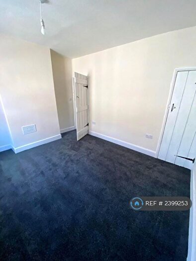3 Bedroom Terraced House To Rent In Albert Street, Hucknall, Nottingham, NG15