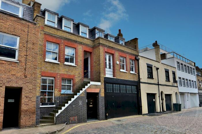 1 Bedroom Flat To Rent In Weymouth Mews, London, W1G