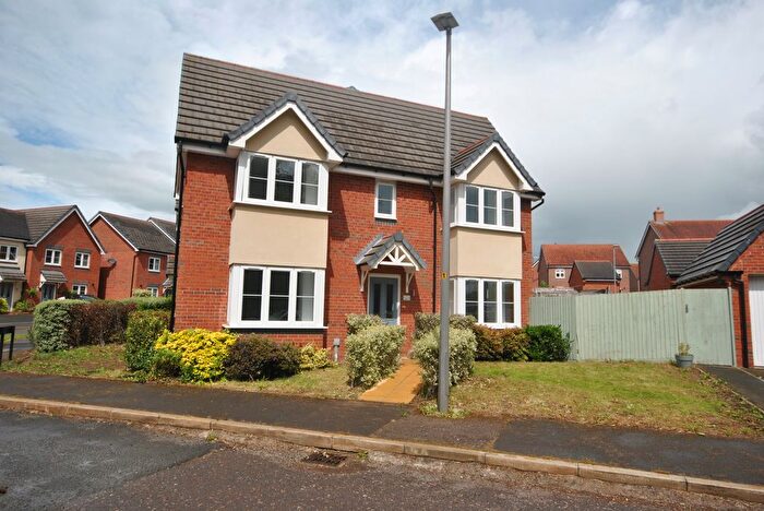 3 Bedroom End Terrace House To Rent In Ludgate Croft, Malpas, Cheshire, SY14
