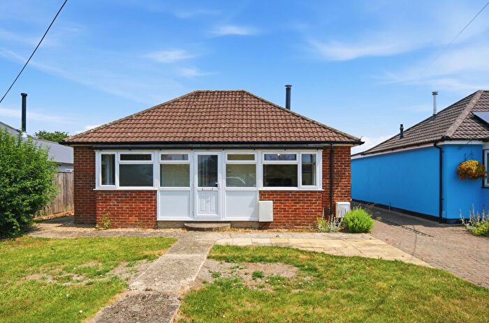 2 Bedroom Bungalow To Rent In Astor Crescent, Ludgershall, SP11
