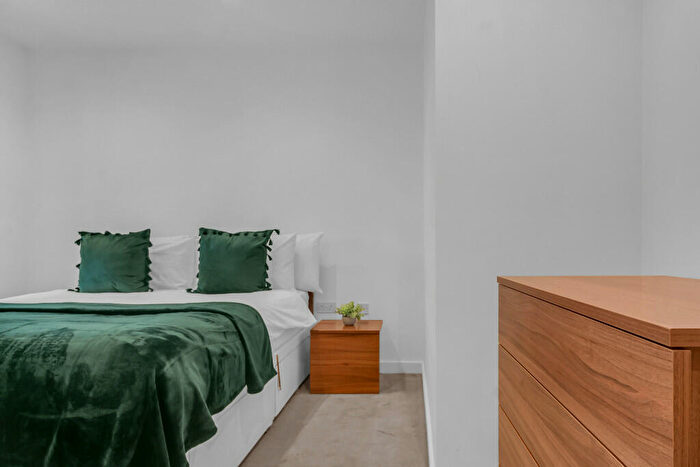 1 Bedroom Flat To Rent In Bookhouse, A City Road, London, EC1V