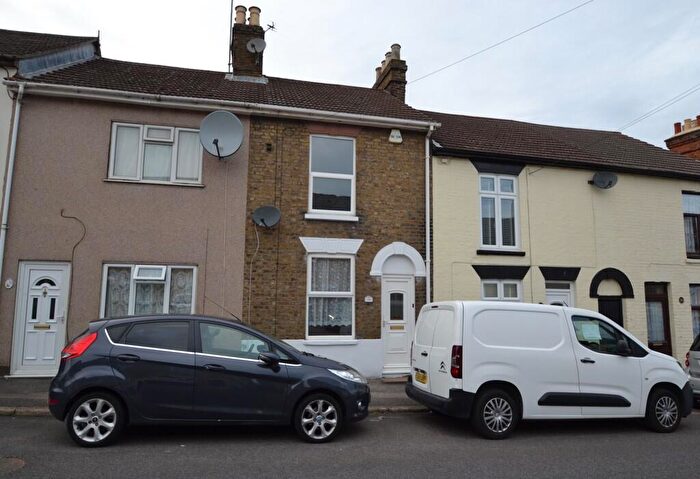 2 Bedroom Terraced House To Rent In Charlotte Street, Sittingbourne, Kent, ME10