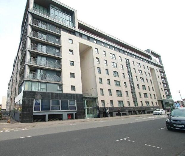 2 Bedroom Flat To Rent In Wallace Street, Glasgow, G5