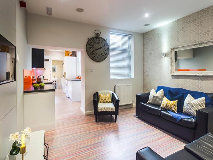 5 Bedroom Terraced House To Rent In Beresford Street, Stoke, ST4