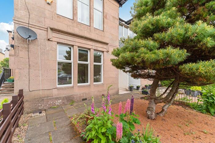 1 Bedroom Flat For Sale In Dryburgh Avenue, Rutherglen, G73
