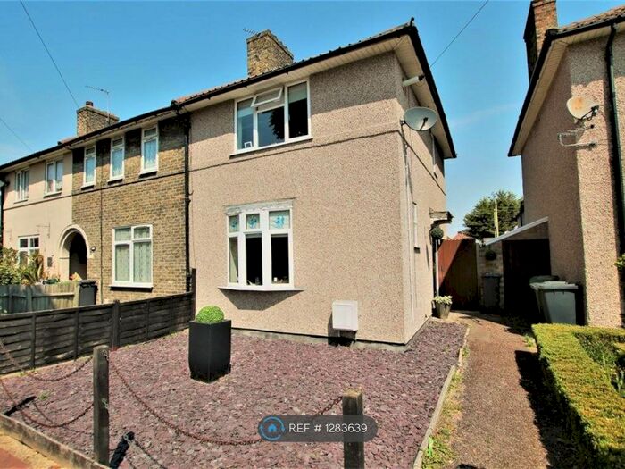 2 Bedroom Semi-Detached House To Rent In Tilney Road, Dagenham RM9