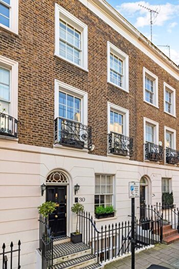 3 Bedroom Terraced House For Sale In South Eaton Place, Belgravia, SW1W