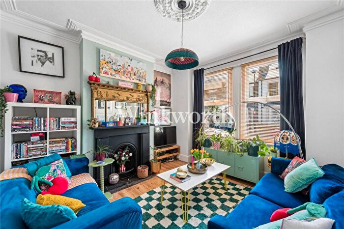 3 Bedroom Terraced House For Sale In Belton Road, London, N17