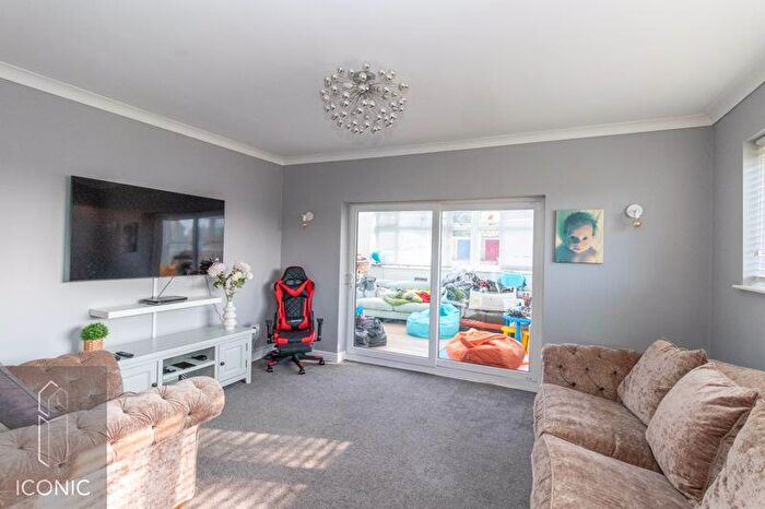 4 Bedroom Detached House For Sale In Paddock Close, Belton, Great Yarmouth, NR31